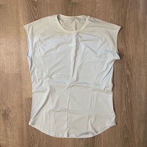 Alphalete should cap fitted shirt